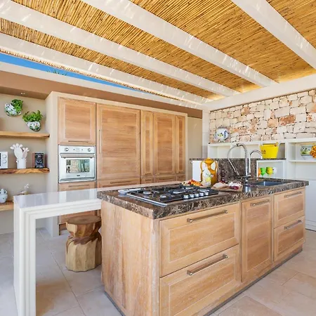 Villa Ca' Della Roccia By Perle Di Puglia