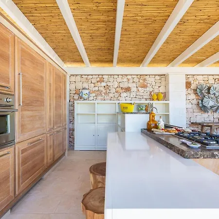 Ca' Della Roccia By Perle Di Puglia *