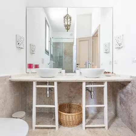 Ca' Della Roccia By Perle Di Puglia *