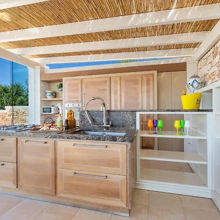 Villa Ca' Della Roccia By Perle Di Puglia *