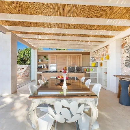 Ca' Della Roccia By Perle Di Puglia Villa